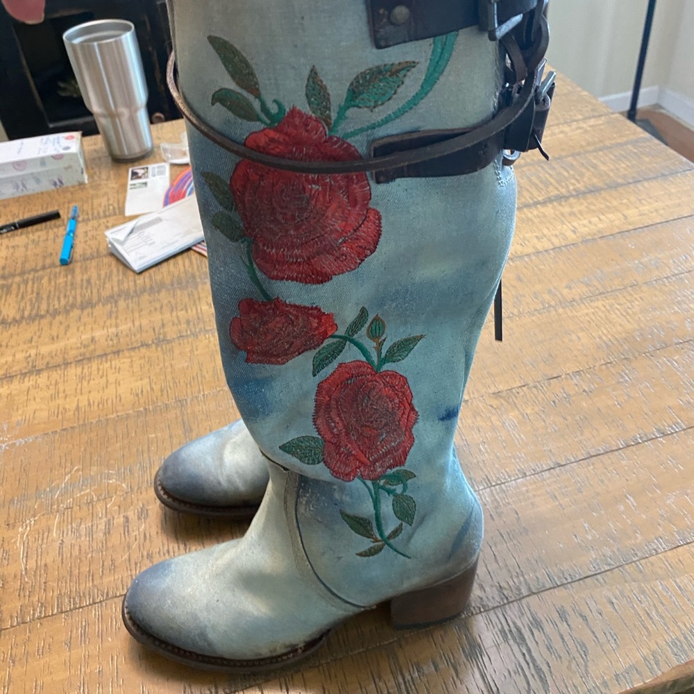 Free bird boots